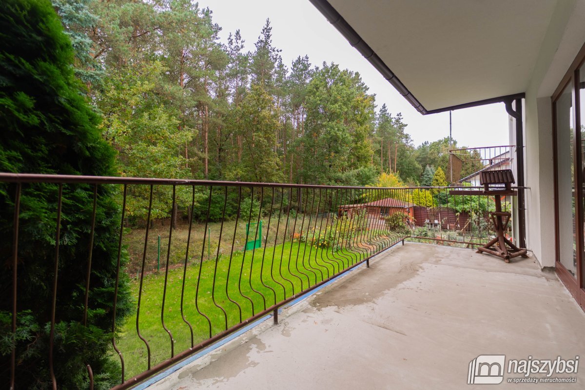 Goleniów- Szeregowiec ul. Żeromskiego  (18)