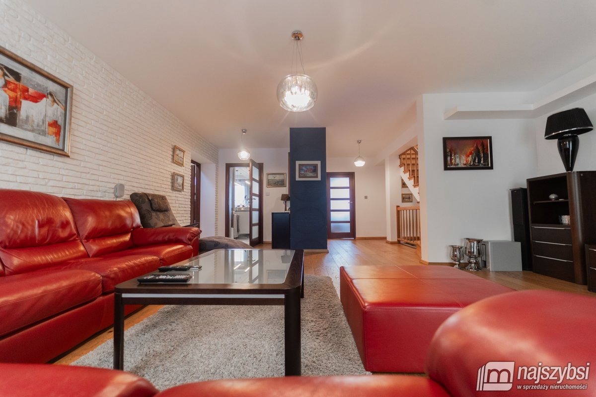 Goleniów- Szeregowiec ul. Żeromskiego  (22)