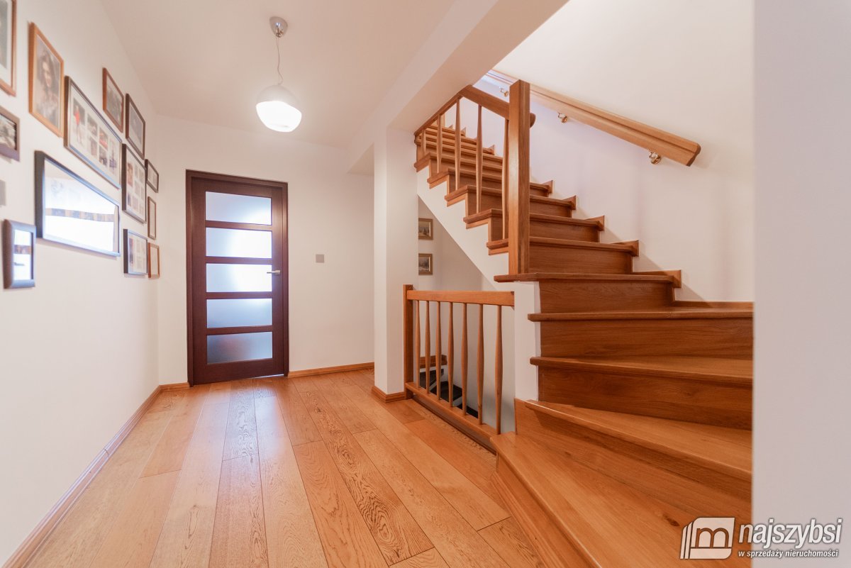 Goleniów- Szeregowiec ul. Żeromskiego  (23)