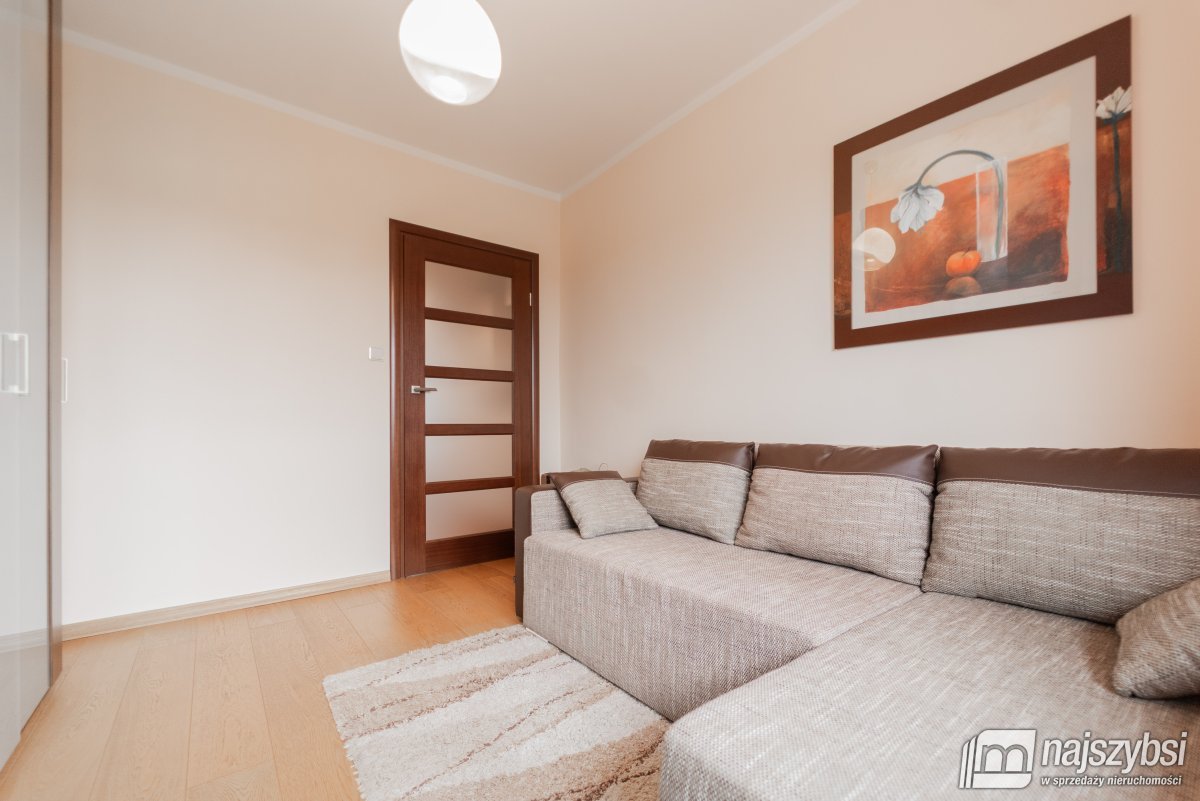 Goleniów- Szeregowiec ul. Żeromskiego  (33)