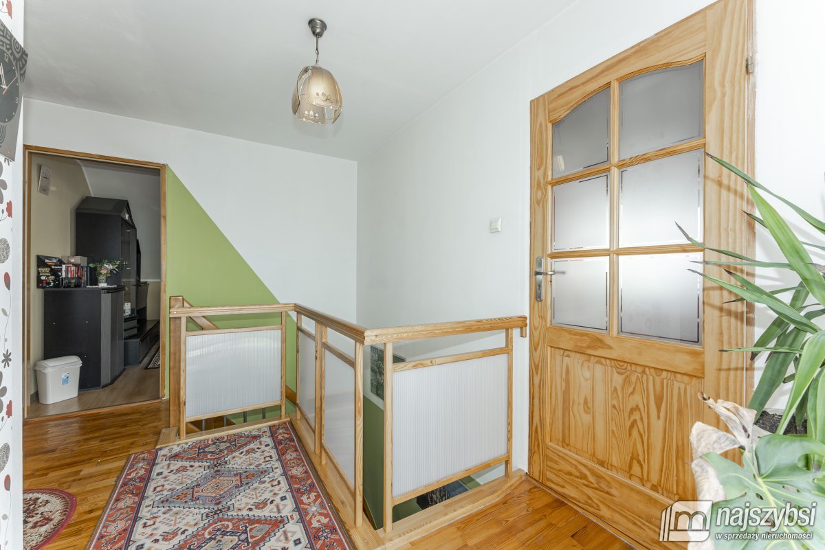 Świdwin - dom wolnostojący w dobrej lokalizacji (20)