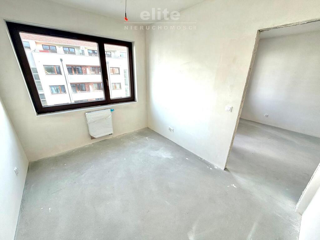 Nowe Miasto, 4 pok, taras i balkon, winda (12)