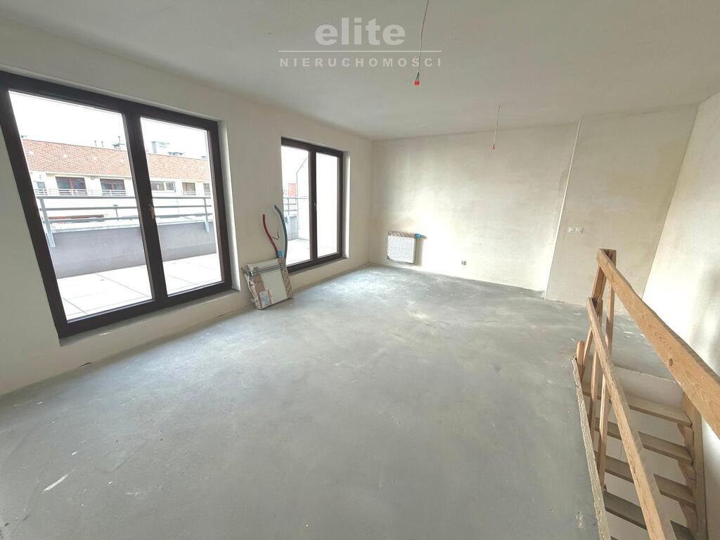 Nowe Miasto, 4 pok, taras i balkon, winda (16)