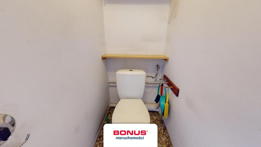 Rozkładowe mieszkanie w niskim bloku (15)