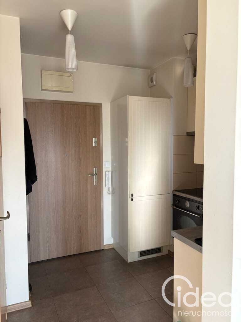 Słoneczna kawalerka w apartamentowcu, 32m2 Centrum (7)