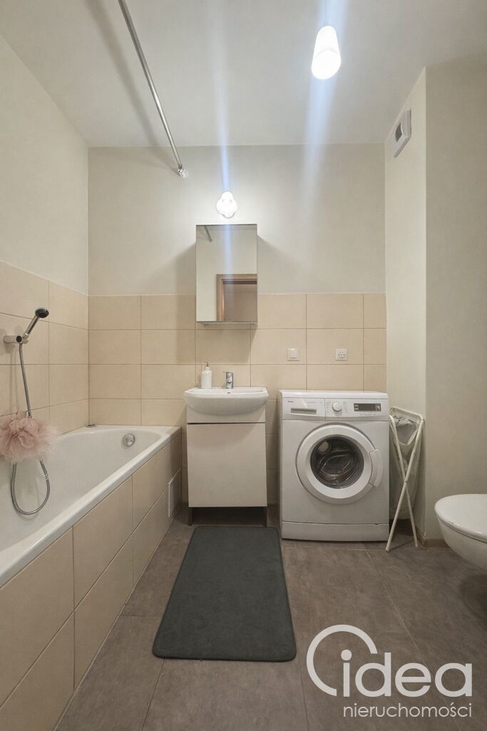Słoneczna kawalerka w apartamentowcu, 32m2 Centrum (8)
