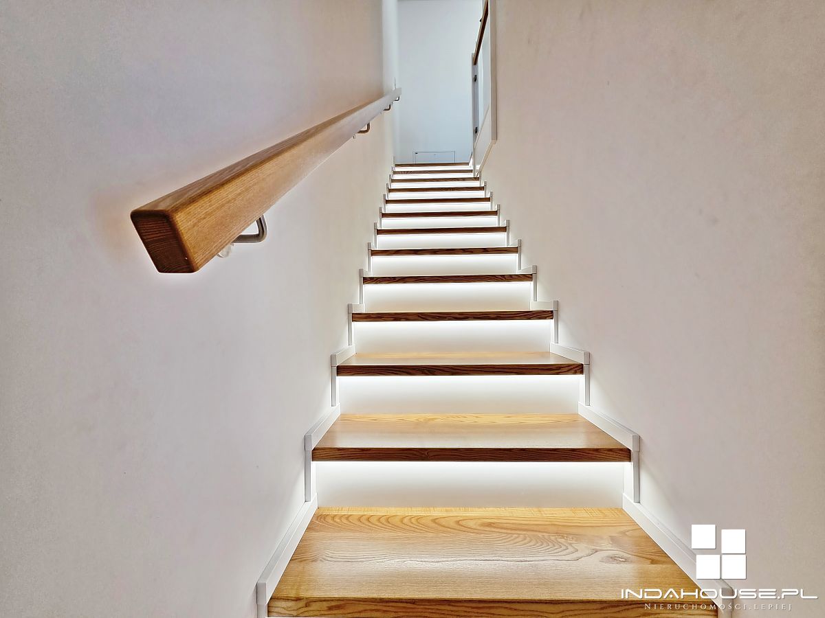 Skrajna szeregówka na gwarancji. Tanie utrzymanie (7)