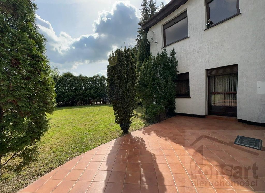 Przestronny dom na Mierzynie (3)