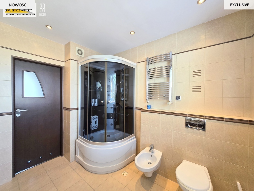 Część domu, piwnice, garaże, magazyn, Podjuchy (8)