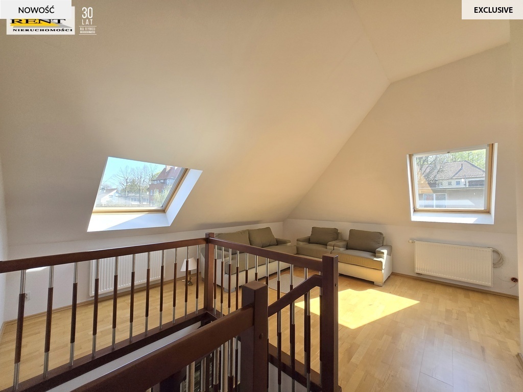 Część domu, piwnice, garaże, magazyn, Podjuchy (12)