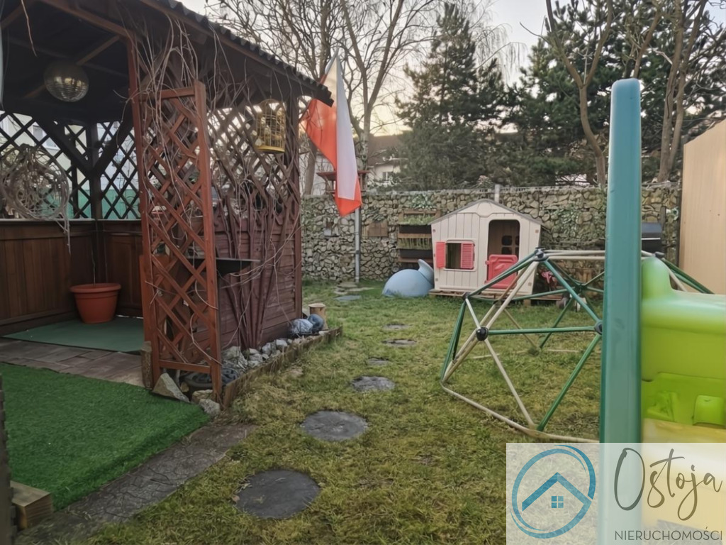 Parter z bezpośrednim zejściem do ogrodu (10)