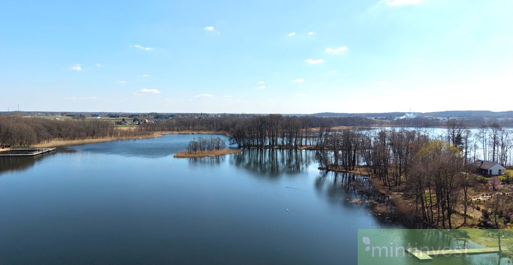 Inwestycyjna działka nad Jeziorem Przybiernowskim (2)