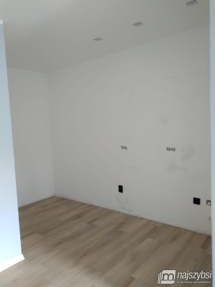 Kołobrzeg- Apartament 900 m do morza (20)