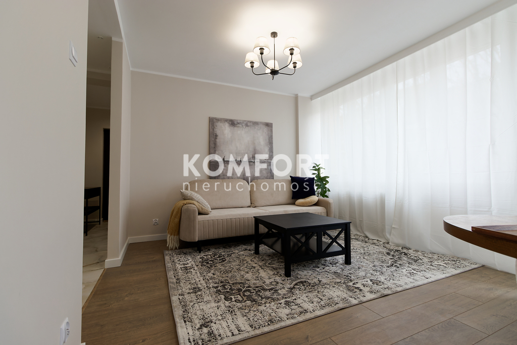 Nowoczesne 3 pok. świeżo po remoncie z balkonem (2)