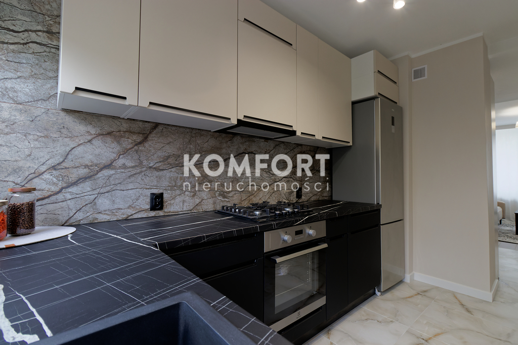 Nowoczesne 3 pok. świeżo po remoncie z balkonem (7)