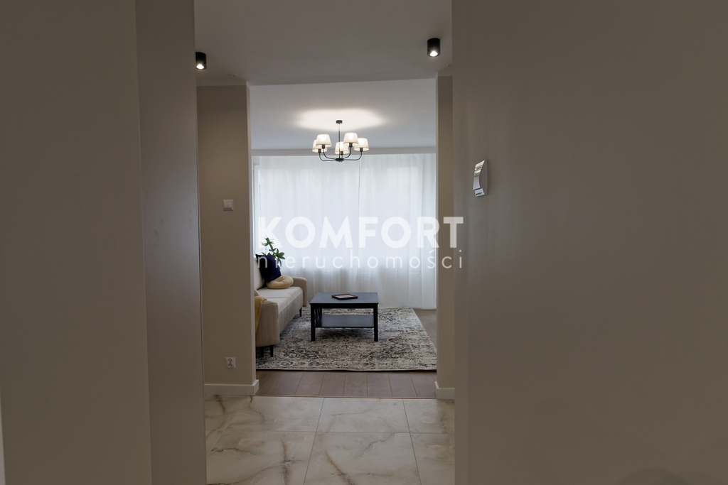 Nowoczesne 3 pok. świeżo po remoncie z balkonem (13)