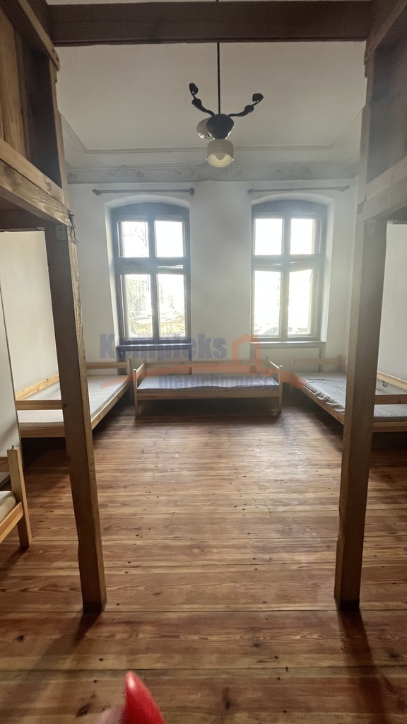 Do sprzedaży 4 pok.  parter, pod usługi. (4)