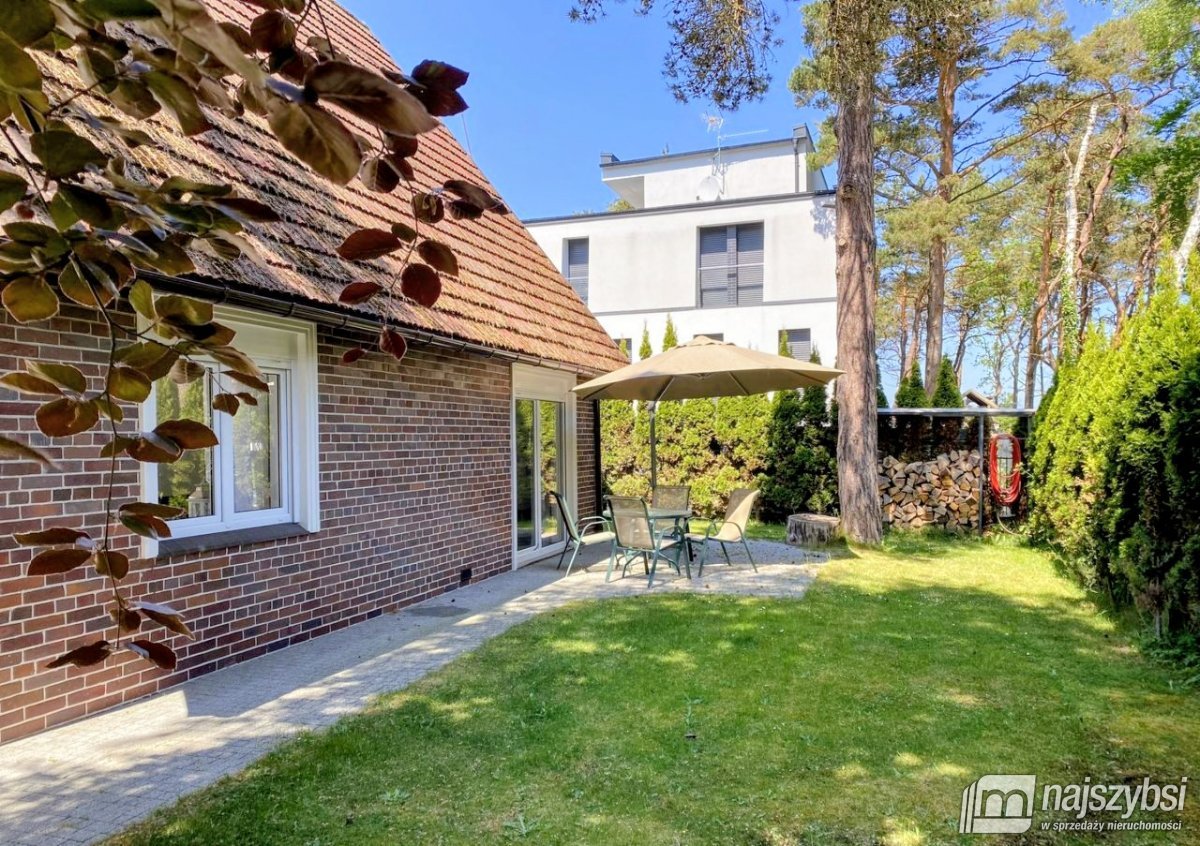 Pobierowo- stylowy dom w pierwszej linii brzegowej (5)