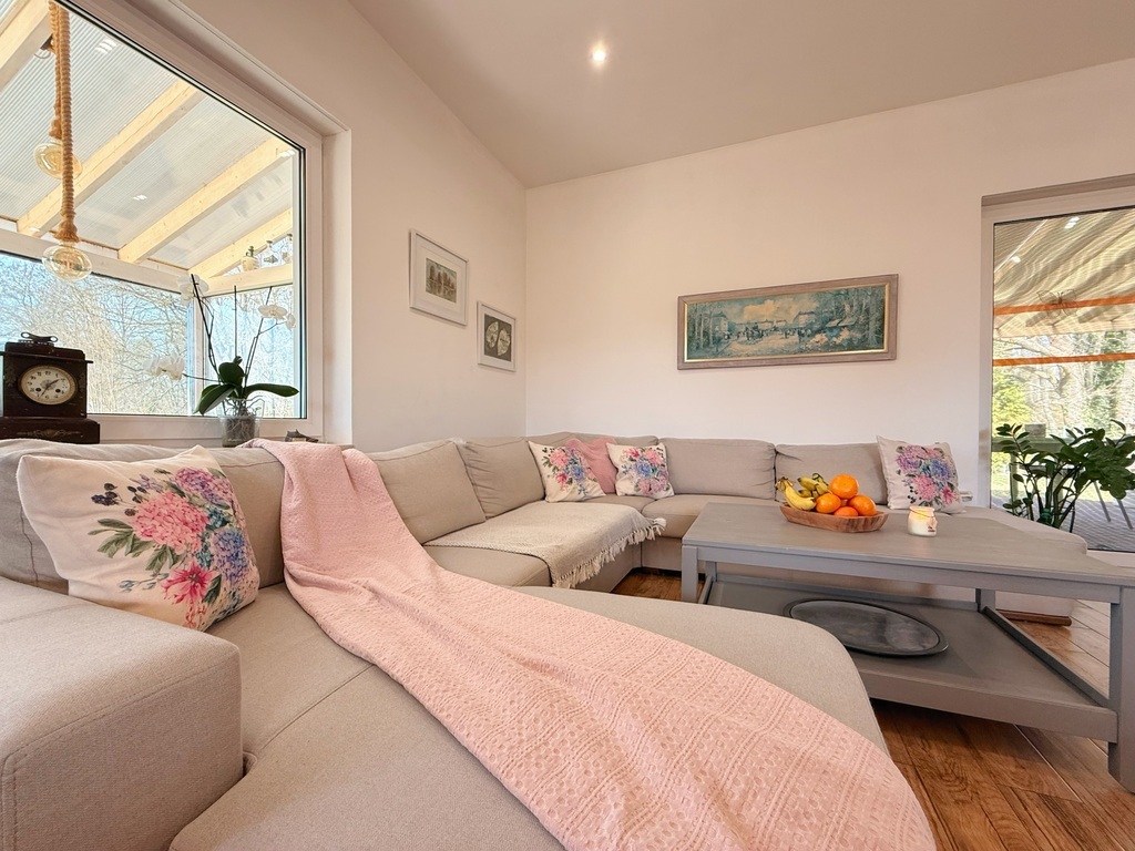 Parterowy dom 110 m2, 4-pok., ogród, garaż | Dobra (2)