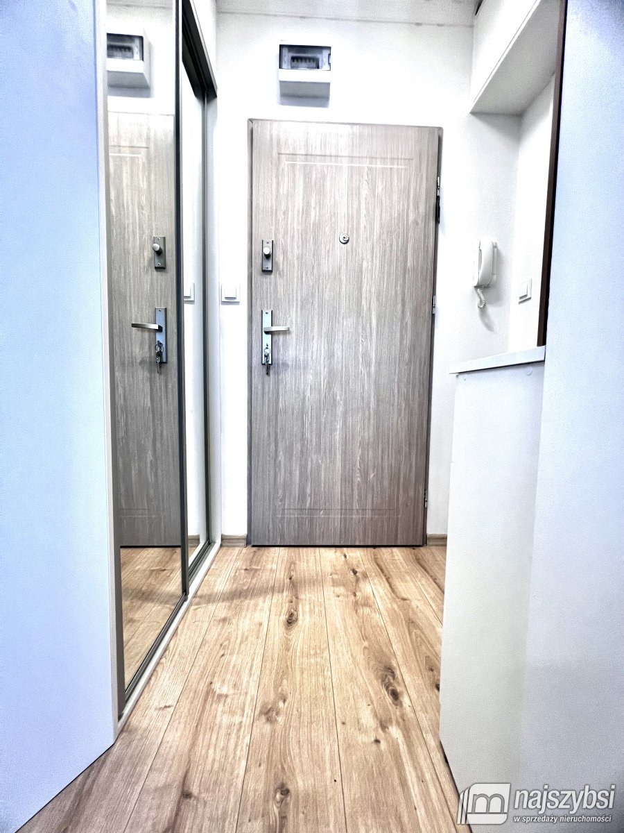 KOŁOBRZEG-MIESZKANIE WYREMONTOWANE CENTRUM (10)