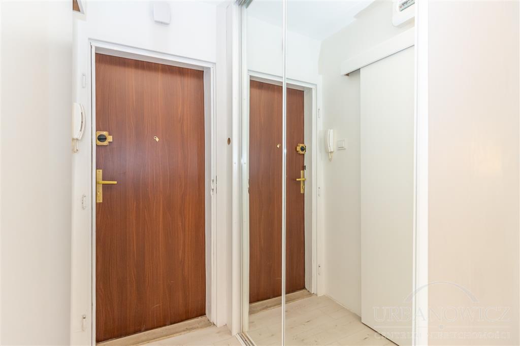 3-pok. mieszkanie, 1 piętro z balkonem Ogińskiego. (11)