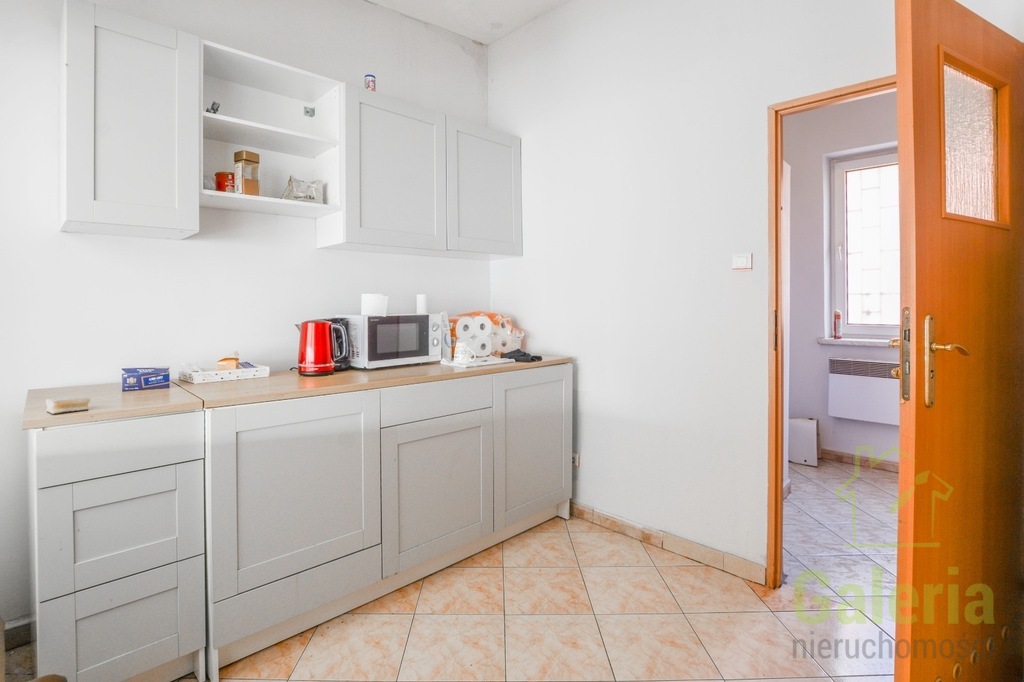 Obiekt biurowo-magazynowy, 468m2, ul. Heyki (3)