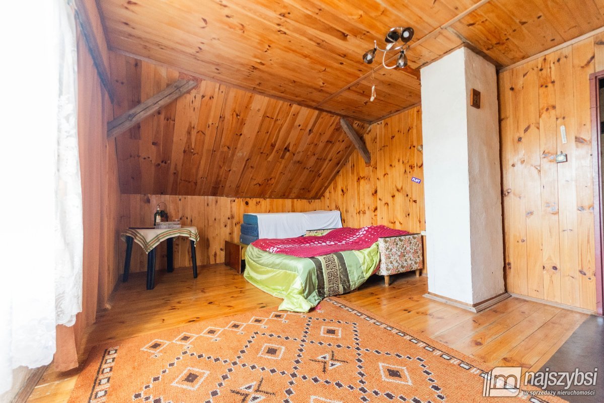 Psie Głowy - przedwojenny dom z lasem (22)