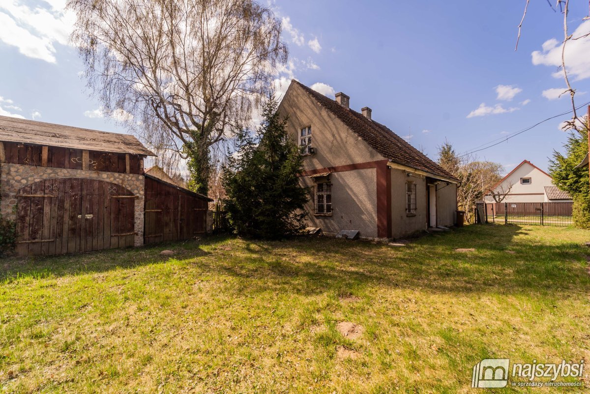 Psie Głowy - przedwojenny dom z lasem (25)