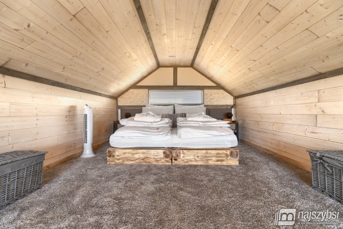 Zastań-nowoczesny dom rekreacyjny z jacuzzi, sauną (9)