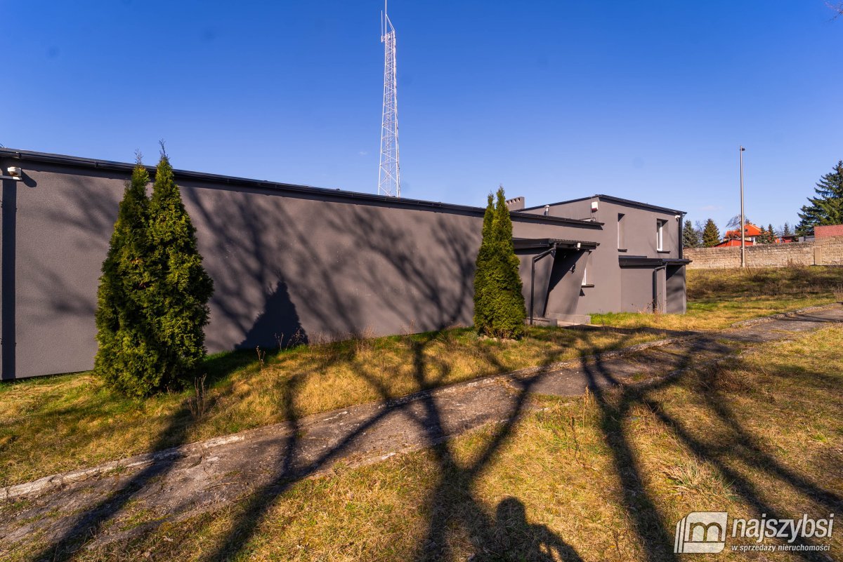 Goleniów- budynek handlowo- usługowy  (3)