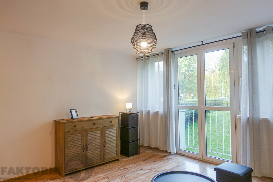 Kawalerka 29 m2 d. standard do wynajęcia 1800+345 (14)