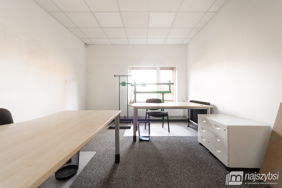 Goleniów- budynek handlowo- usługowy na wynajem (10)