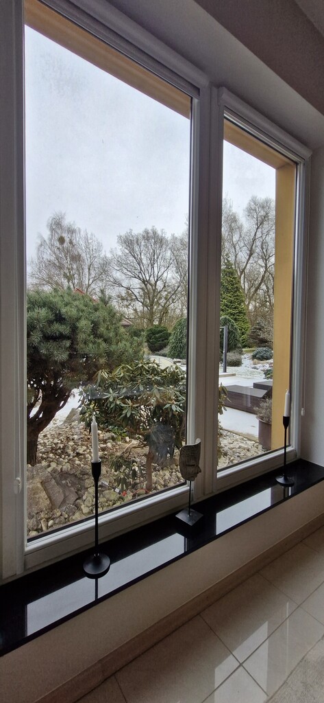 Dom z basenem i domkiem dla gości w cichej okolicy (6)