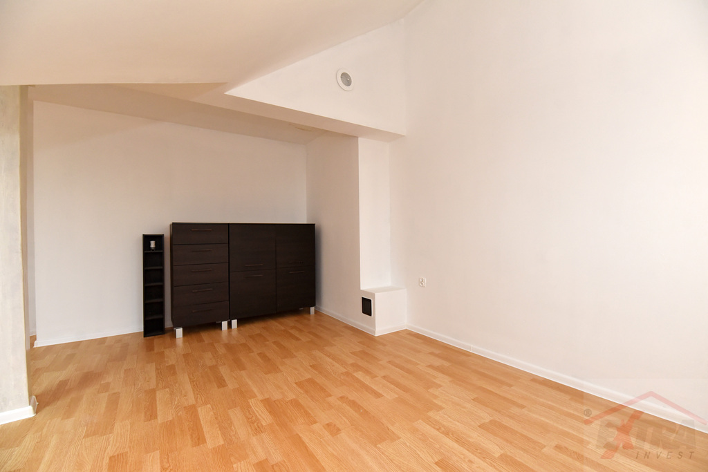 Ostoja / Dwupoziomowy apartament, balkon, ogródek (17)