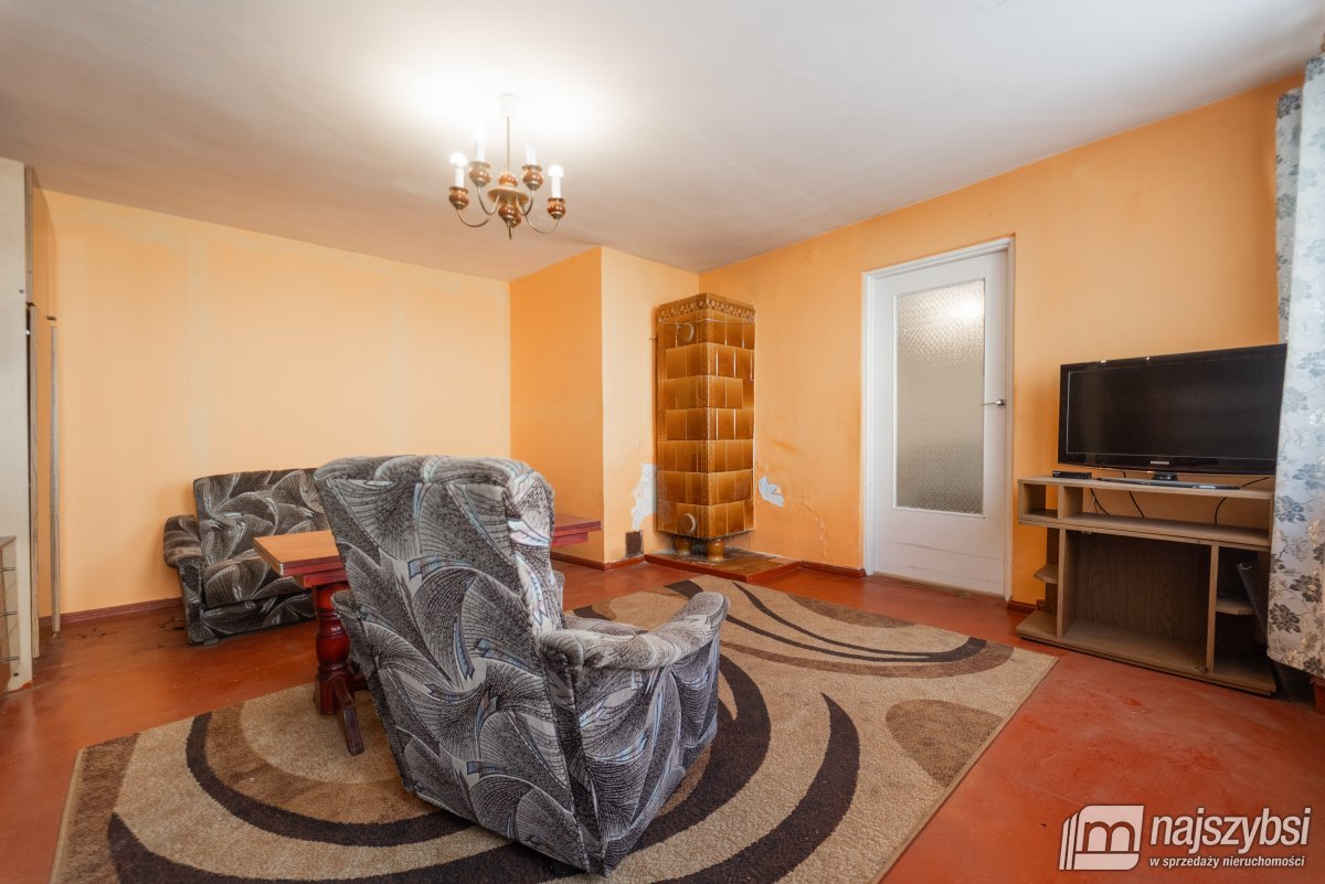 Chojna- dom do remontu z dużą działką (13)