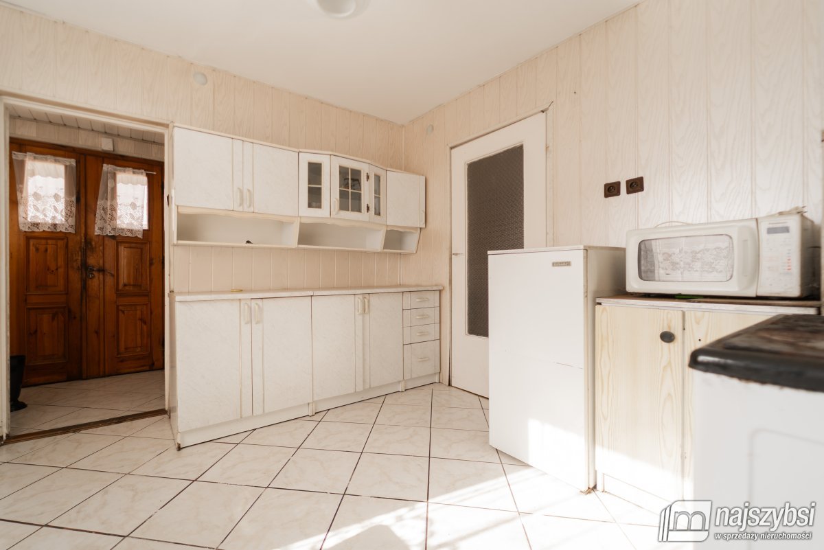 Chojna- dom do remontu z dużą działką (15)