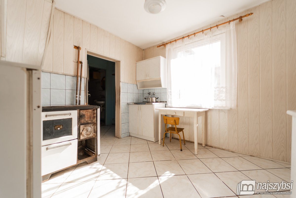 Chojna- dom do remontu z dużą działką (16)