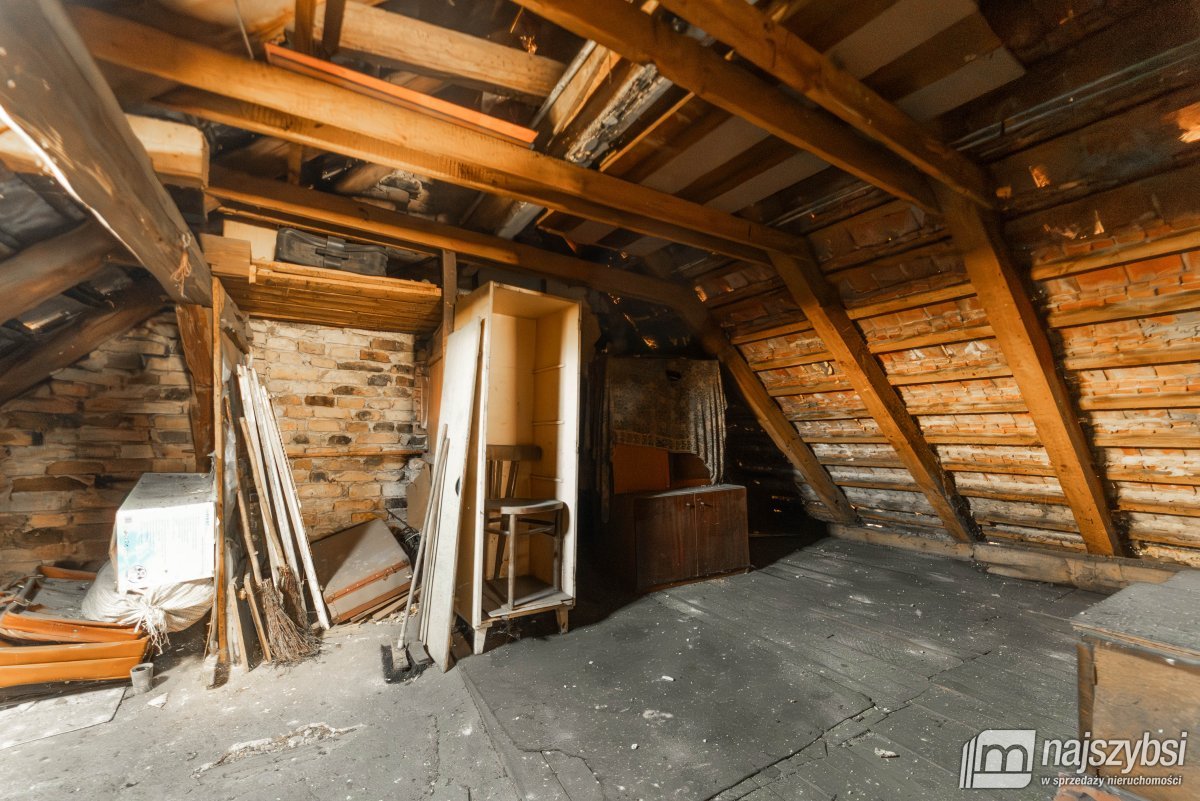 Chojna- dom do remontu z dużą działką (19)