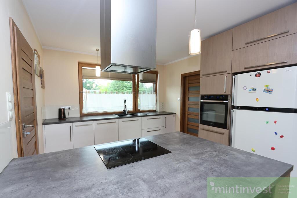 PRZESTRONNY DOM POD GOLENIOWEM (6)