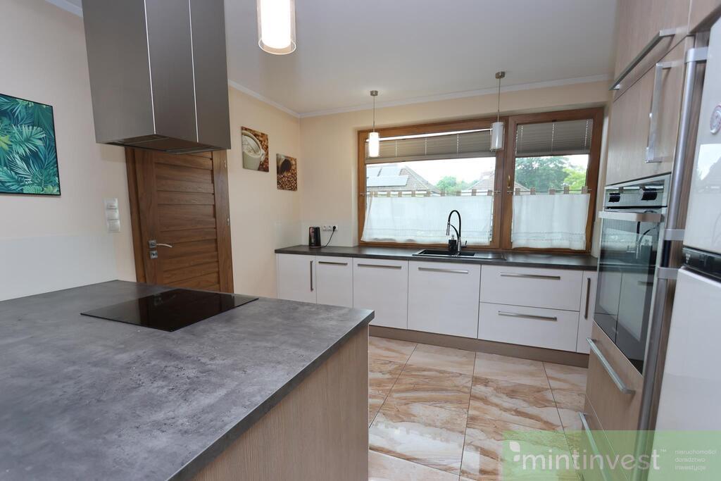 PRZESTRONNY DOM POD GOLENIOWEM (7)