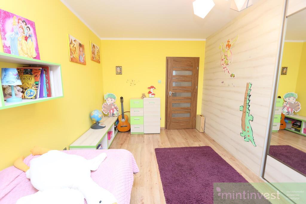 PRZESTRONNY DOM POD GOLENIOWEM (17)