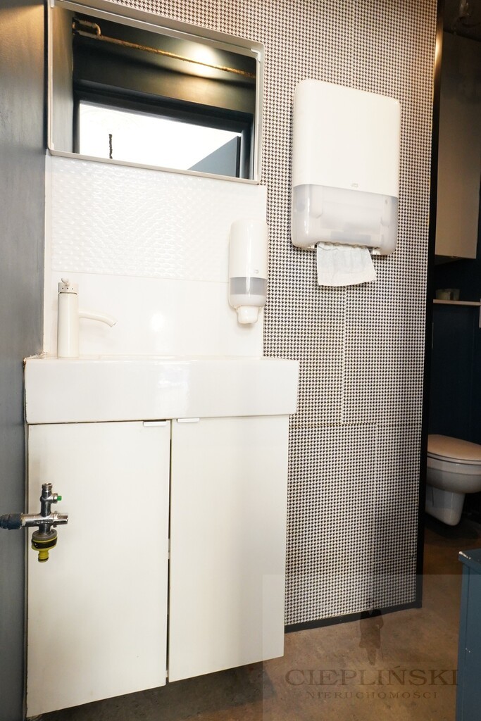 Lokal na sprzedaż w Sercu Szczecina (10)