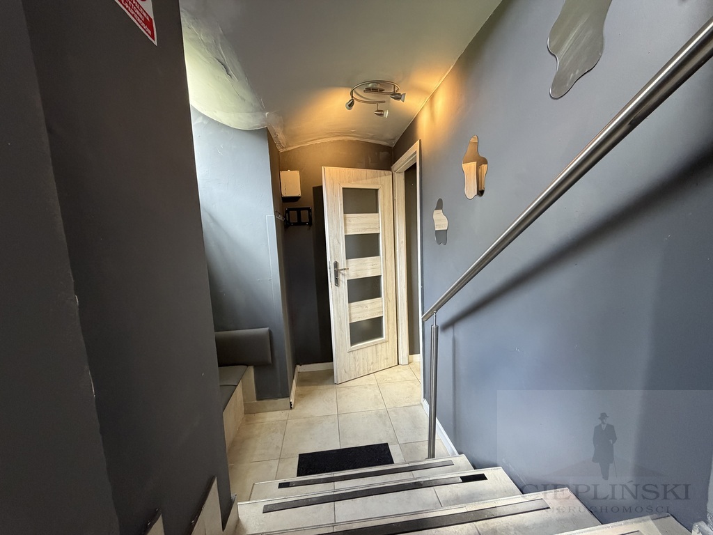 Lokal usługowy 100 metrów od Placu Odrodzenia (4)