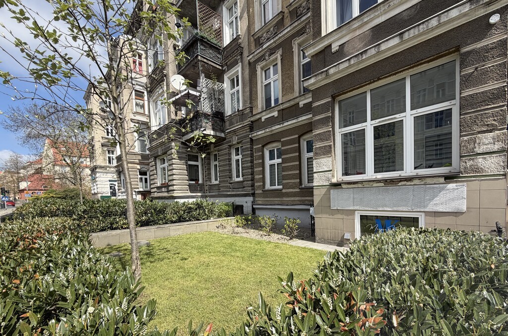 Lokal usługowy 100 metrów od Placu Odrodzenia (7)