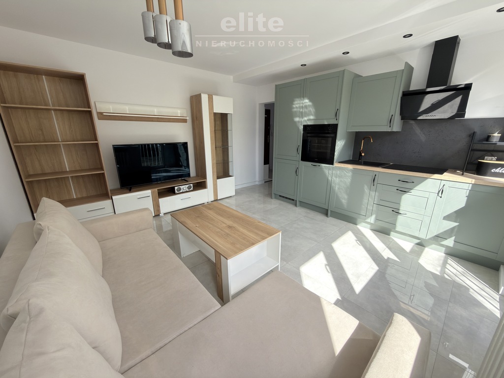 Nowoczesne 2 pok + garderoba i piwnica. (3)