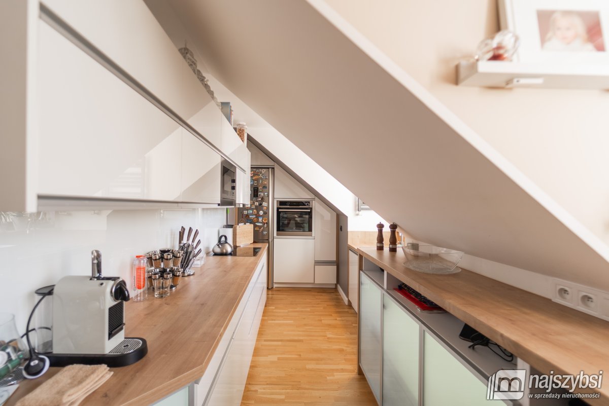 STARGARD- 3 POKOJE 2 PIĘTRO (10)