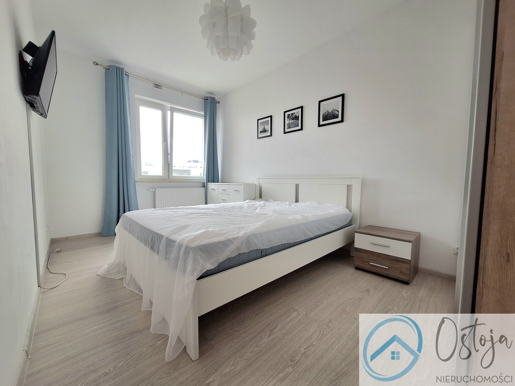 Wynajmę jasne 2 pokoje z balkonem, 2018 r, winda (7)