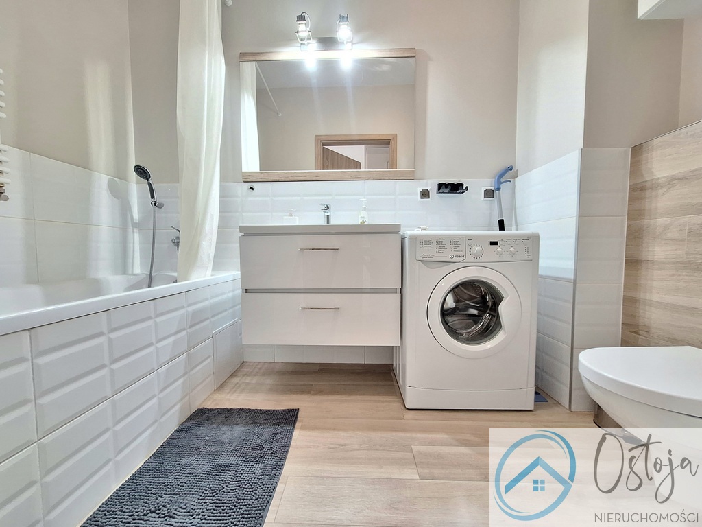 Wynajmę jasne 2 pokoje z balkonem, 2018 r, winda (8)