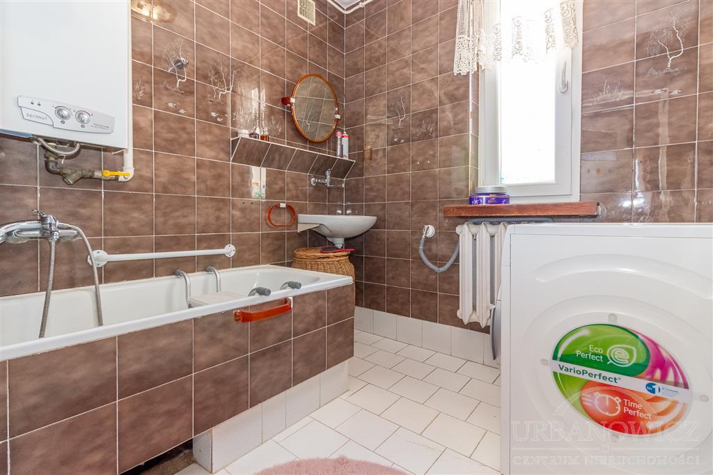 4-pokojowe mieszkanie, sąsiedztwo Góry Chełmskiej. (10)