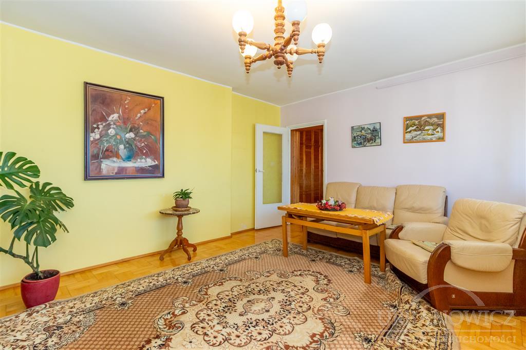 4-pokojowe mieszkanie, sąsiedztwo Góry Chełmskiej. (3)